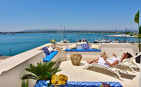 La Gorgone Ortigia Suites