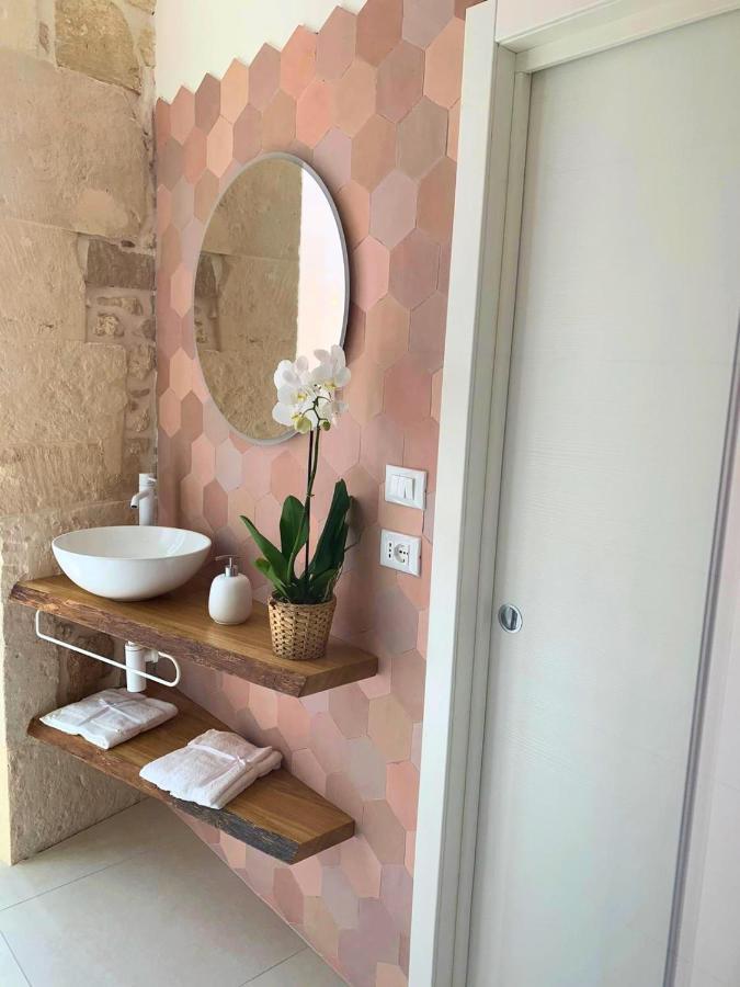 La Gorgone Ortigia Suites Syrakuzy Zewnętrze zdjęcie