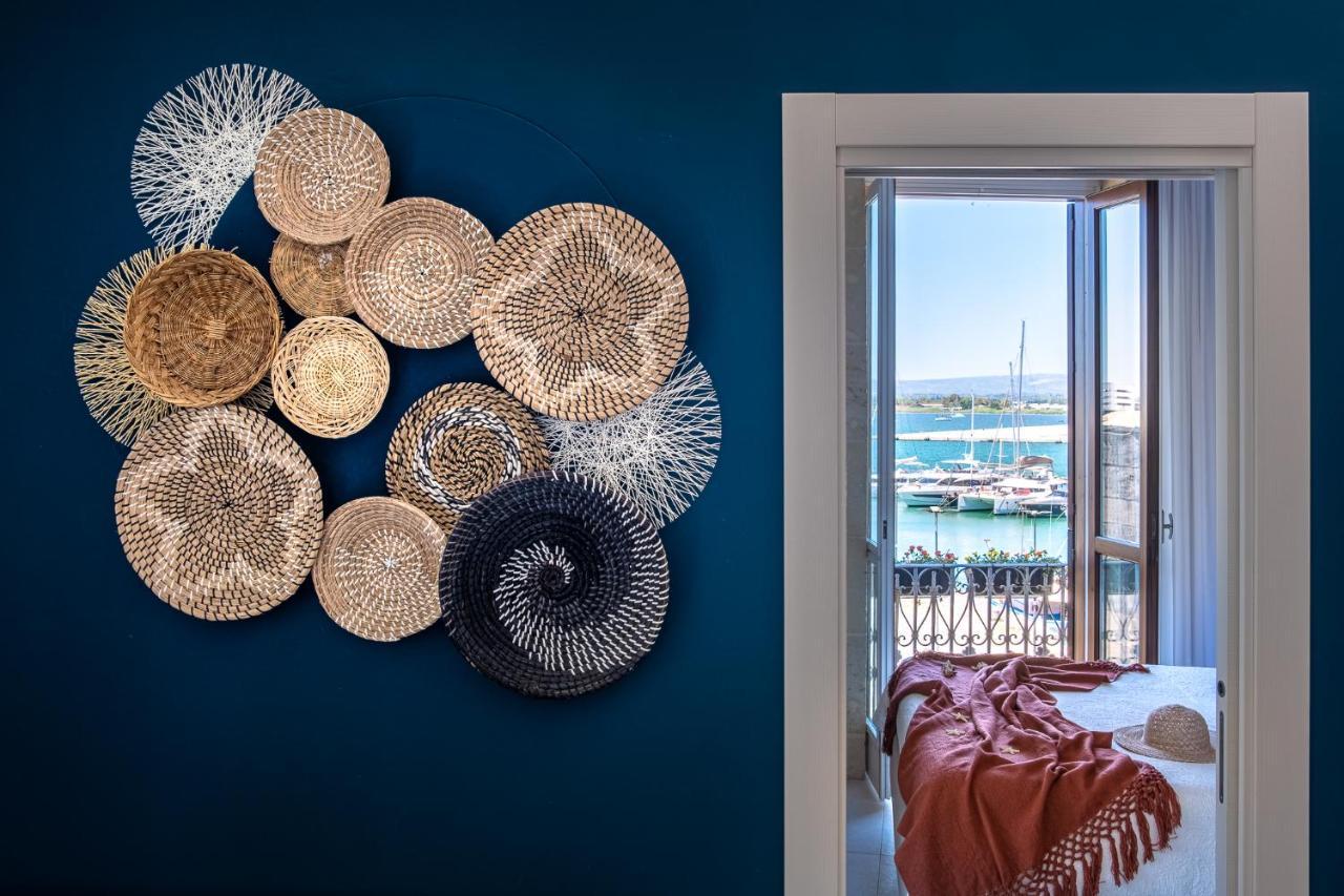 La Gorgone Ortigia Suites Syrakuzy Zewnętrze zdjęcie