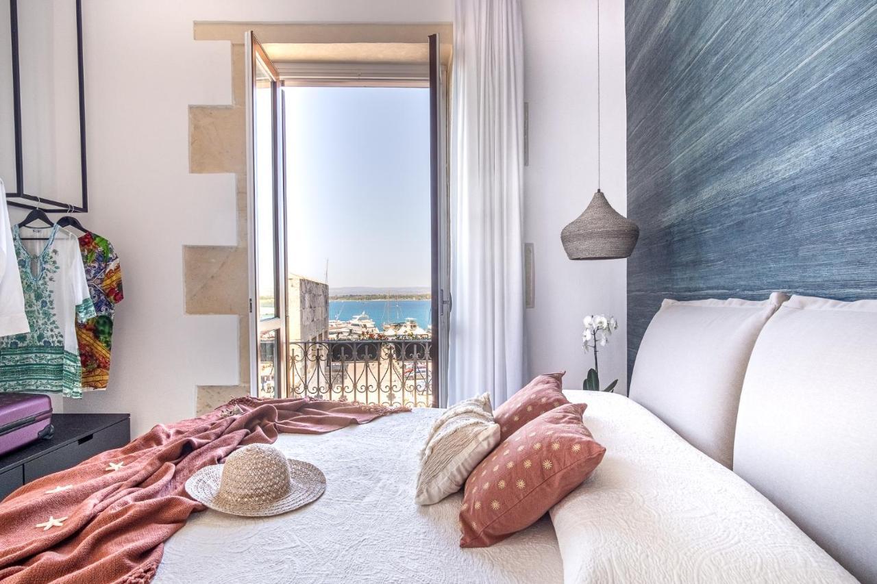 La Gorgone Ortigia Suites Syrakuzy Zewnętrze zdjęcie